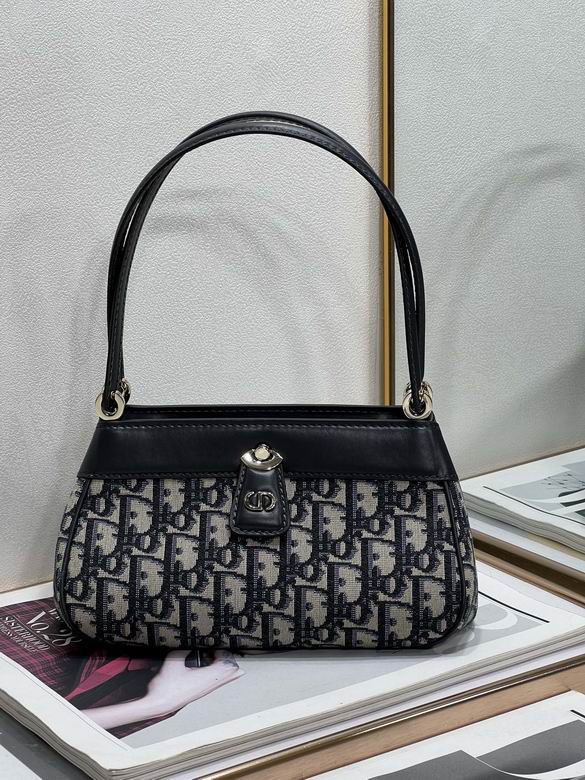 22cm 062509 YG 5