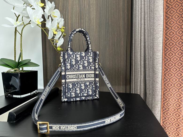 13.5X5X18cm 120210 YG 2