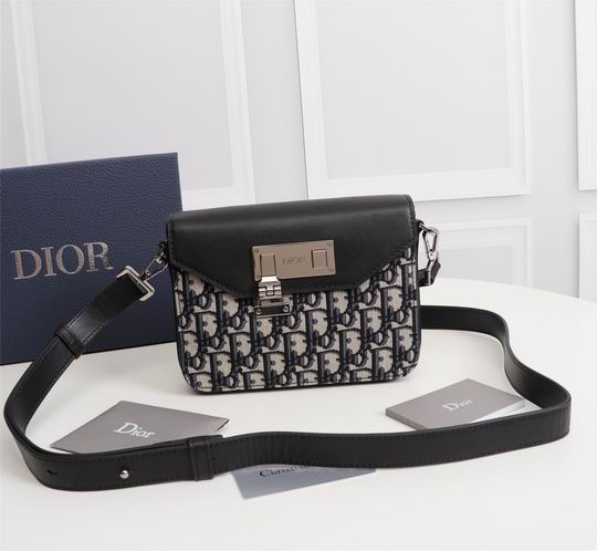 Dior H28E 19x14x4cm wz