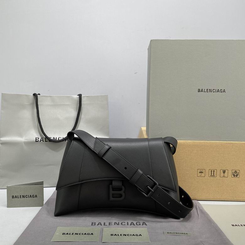 21ss 92724 32x20.8x15.5cm FY 2