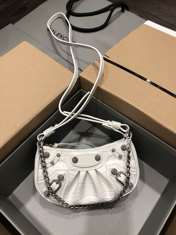 Balenciaga 20x11x4cm FY 3