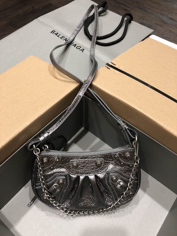 Balenciaga 20x11x4cm FY 1
