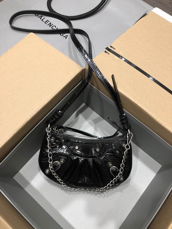Balenciaga 20x11x4cm FY 5