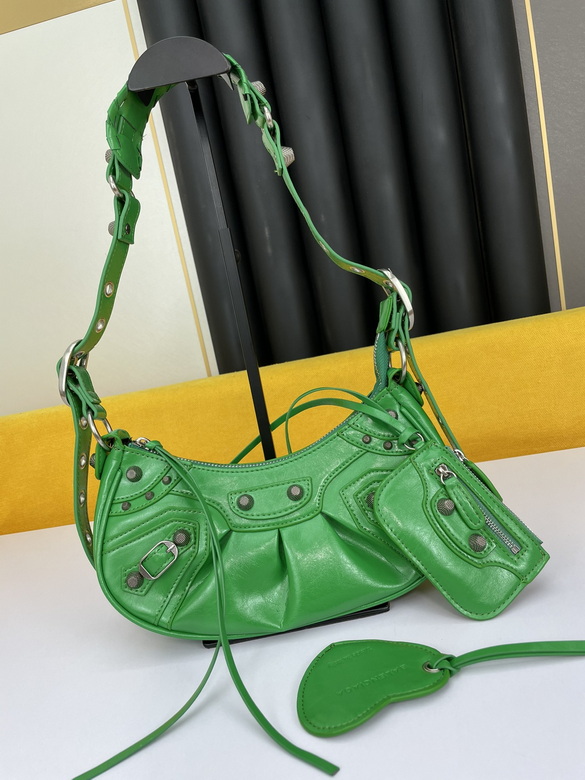 Le Cagole 26X13X9cm 072704 YW 7