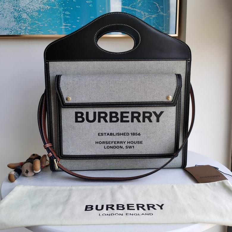 Burberry 37x9.5x41cm HQ 2