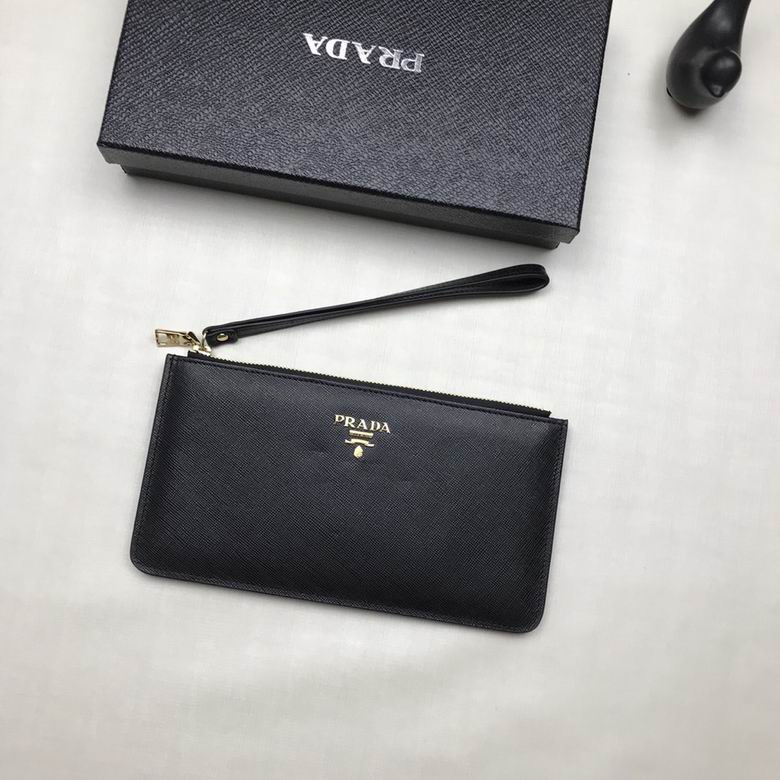 Prada LM0508 YG 2色