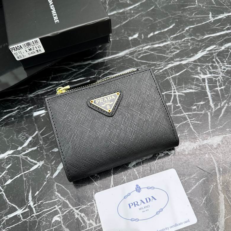 LM210 10X9X2cm YG 7