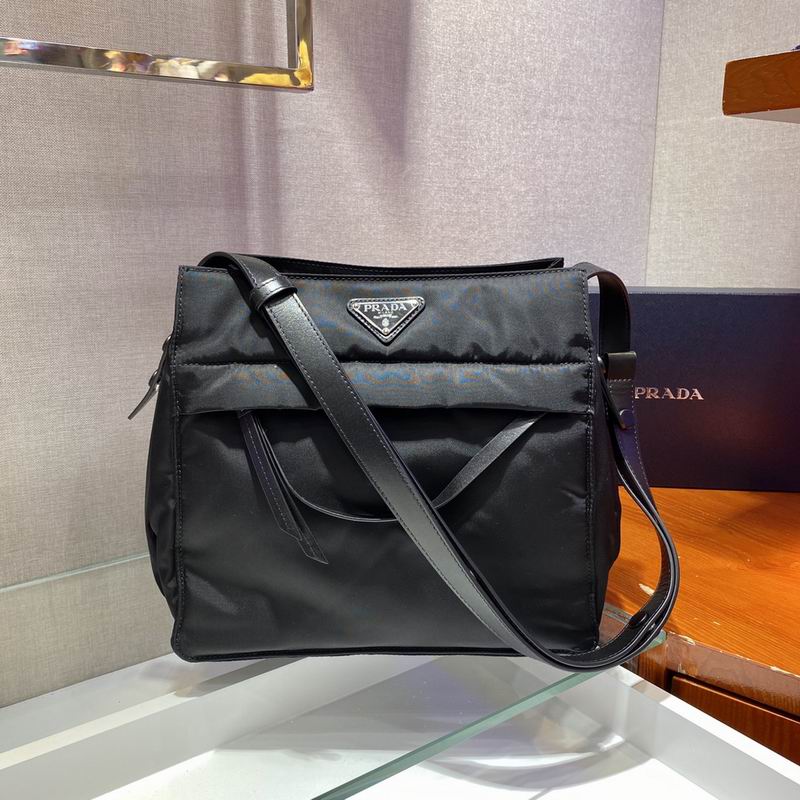 Re-Nylon 1BC308 28x26x14cm ap 12