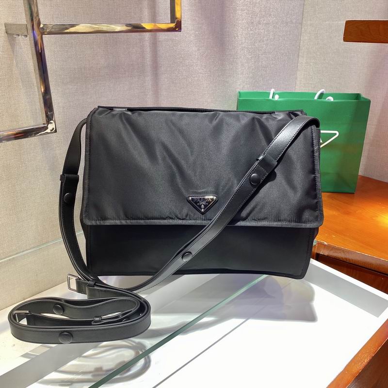 Re-Nylon 1BC208 38x28x19cm ap 11