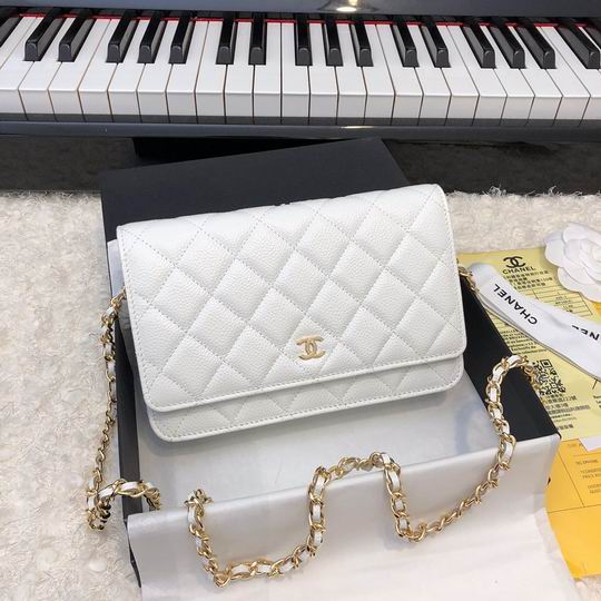 Wallet on chain 33814 19x12.5cm al41