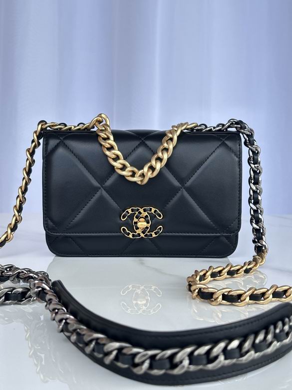 0957-1 19X11.5X7cm BL