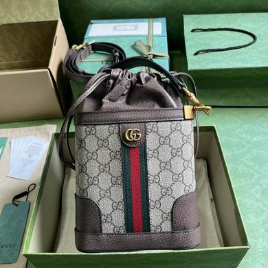 752583 18X16X5cm YG 2色