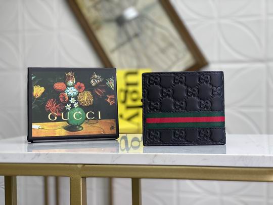 Gucci 138042啡色压花11x9cm zy