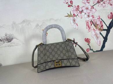 681697 22.5X14X9cm DF