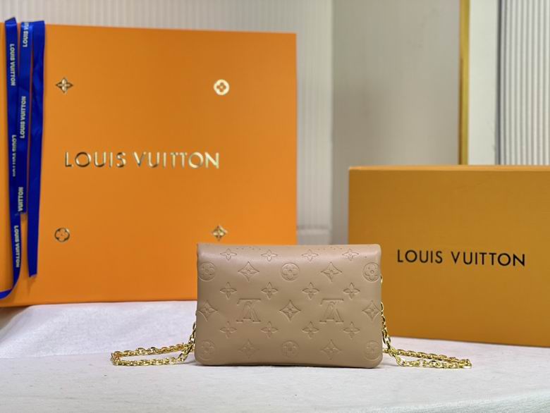 Pochette Coussin M80742 20X14X8 ss