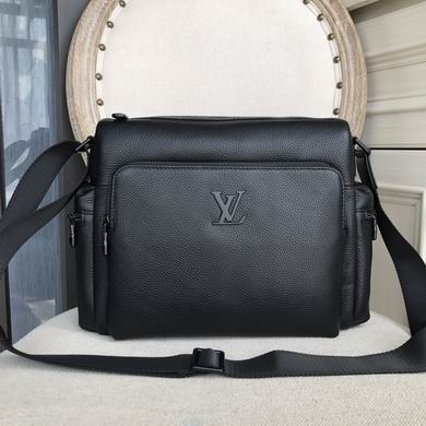 8218-3AL 33X22X12cm WP