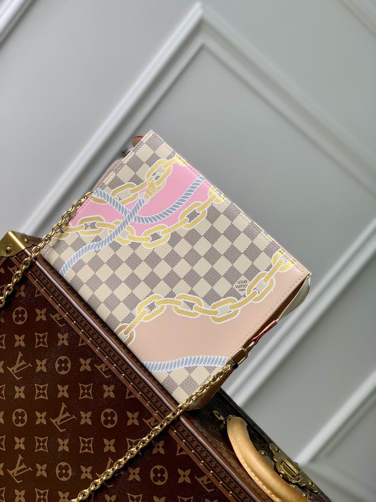 Toiletry Pouch On Chain N40469 25x20x5.5cm gf