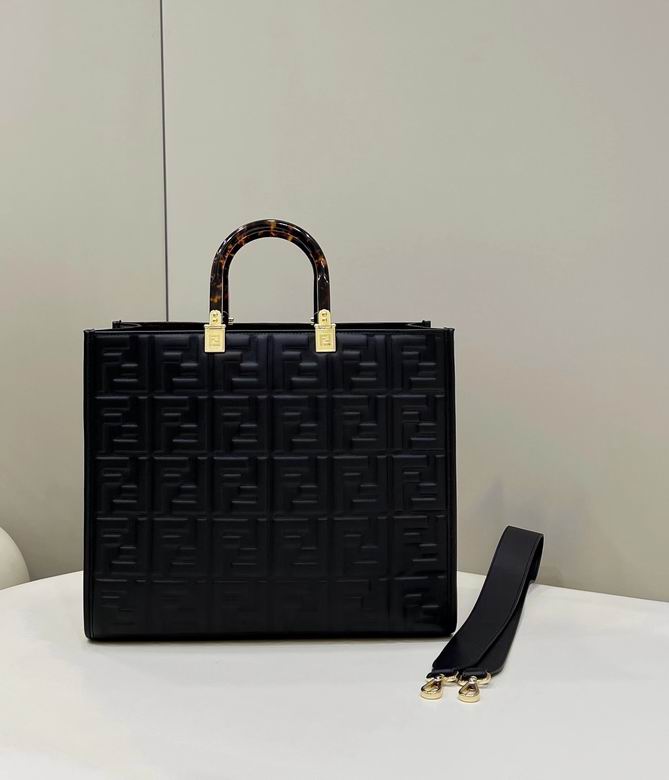 8597L 37X13.5X32cm H
