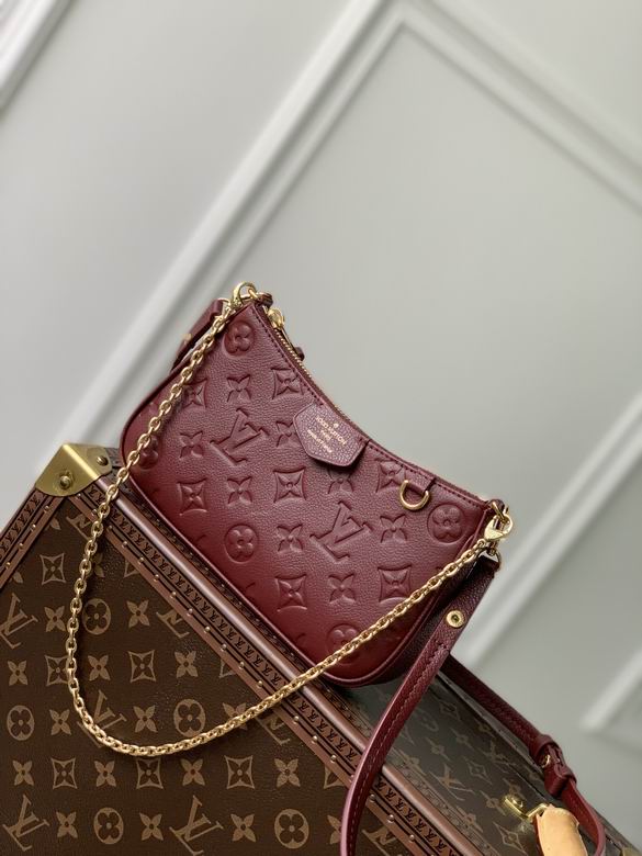 Easy Pouch On Strap M80349 19x11.5x3cm gf