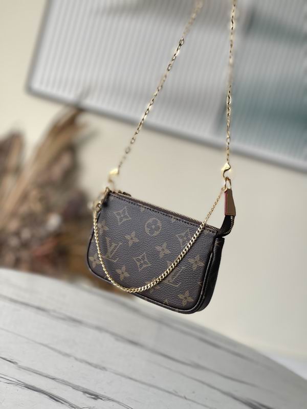 Pochette Acc M82510 15.5x10.5x4cm gf