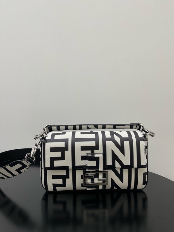 8600 26X13X6cm H