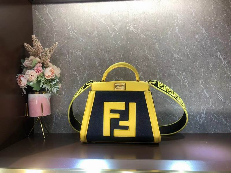 Peekaboo F0570 27cm CN 6色