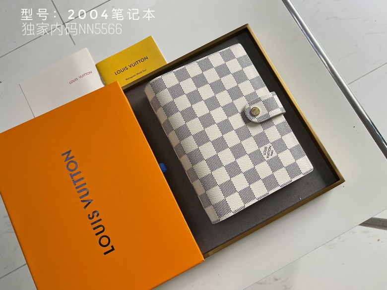 2004 14x8cm zy2