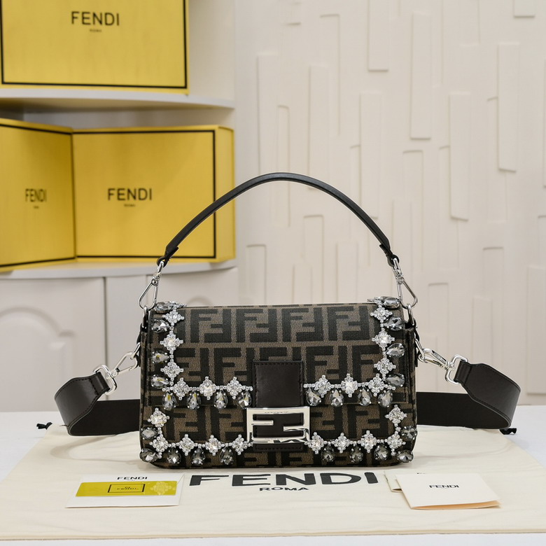 Fendi 3316 27x15x6cm ww