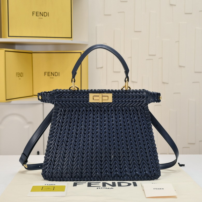 Fendi 3317 33cm ww5