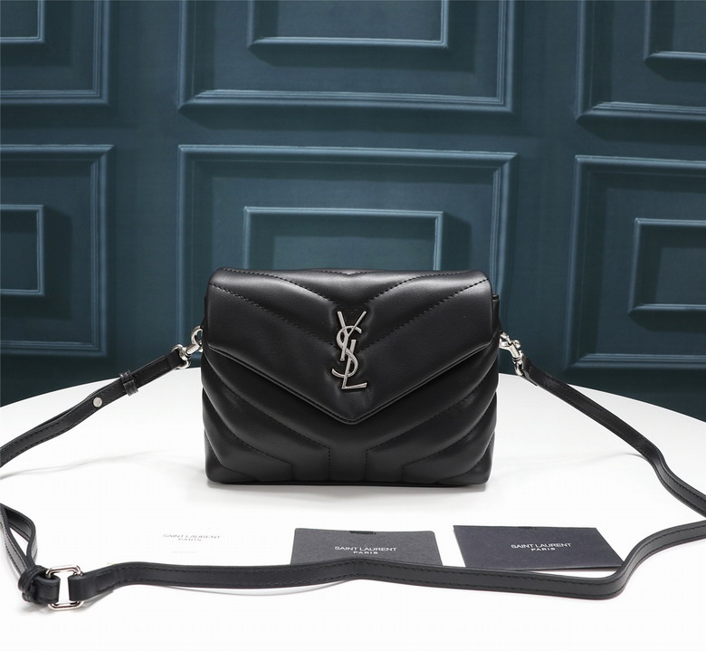 YSL 26599 20cm 8D2