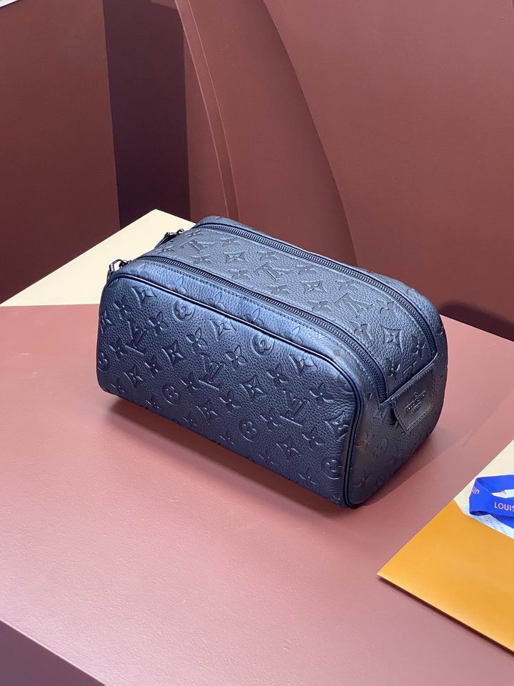 Dopp Kit M82576 28x15x16.5cm gf4