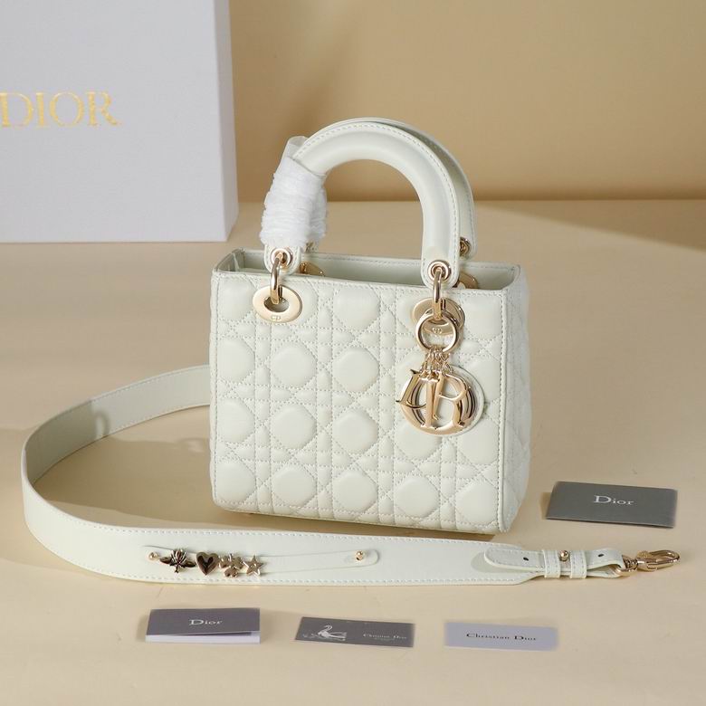 M0538ONGE_M900 20X17X8cm XM 4