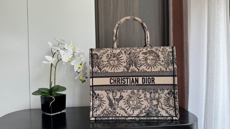 8001 41X35X18cm YG 1