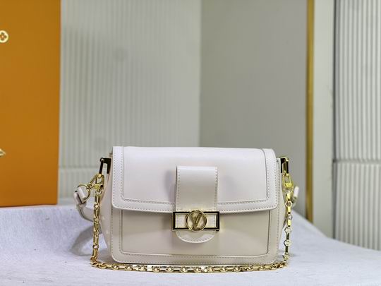Dauphine M25050 24x17x9cm ss1