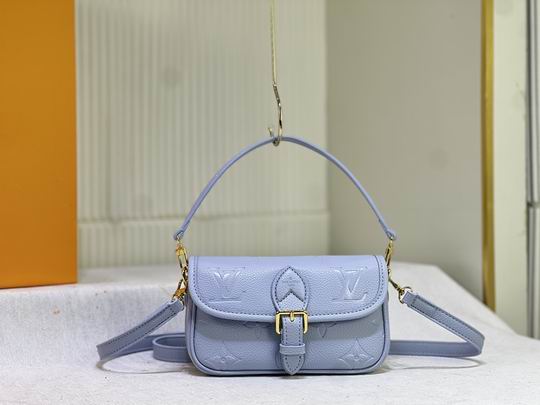 Diane M83300 M45985 19x10.5x6cm ss1