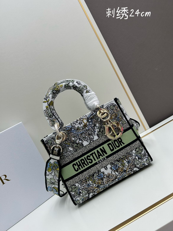 Dior M8002 24x20x11cm jj3