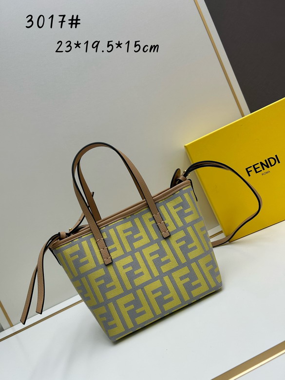 Fendi 3017 23x19.5x15cm jj3