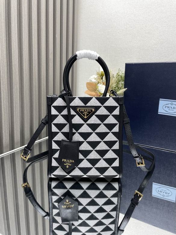 1BA355 17X19X6cm YG 1
