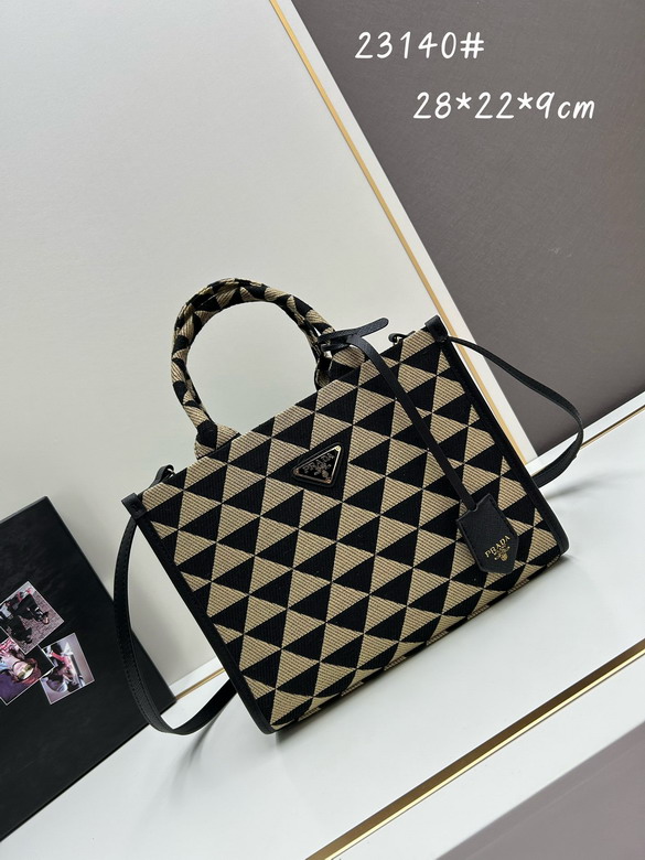 Prada 23140 28x22x9cm jj1