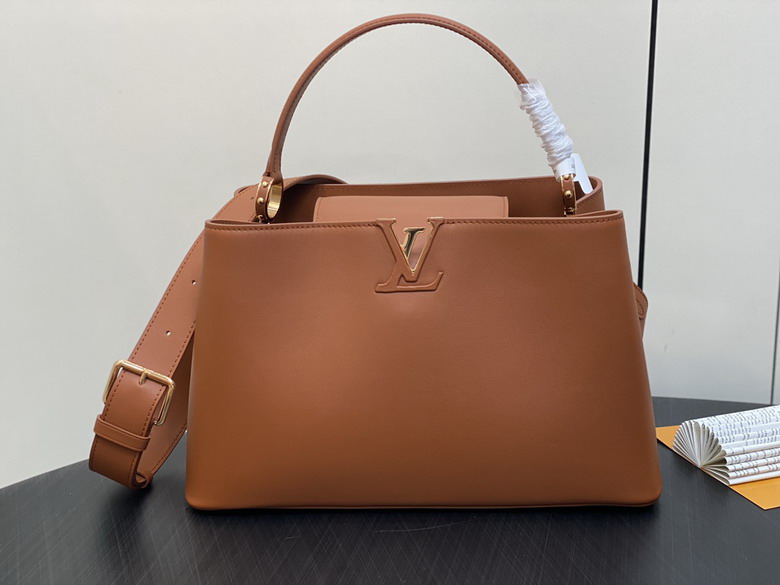 Cap M24607 38x23x16cm gf