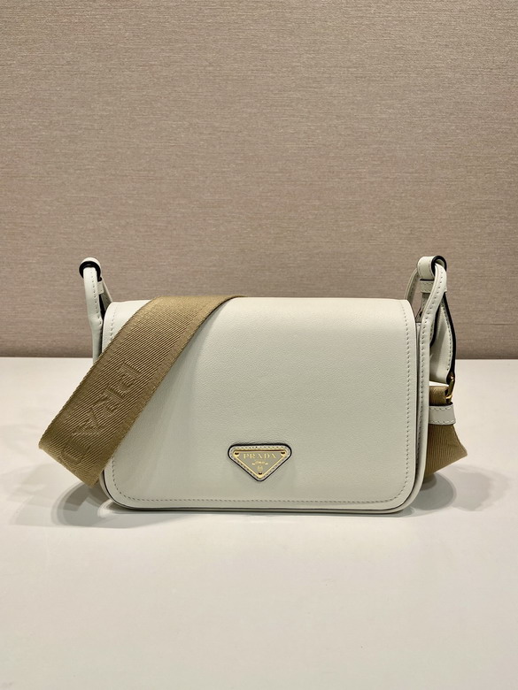 Prada 1BD372 23x15x8.5cm AP2
