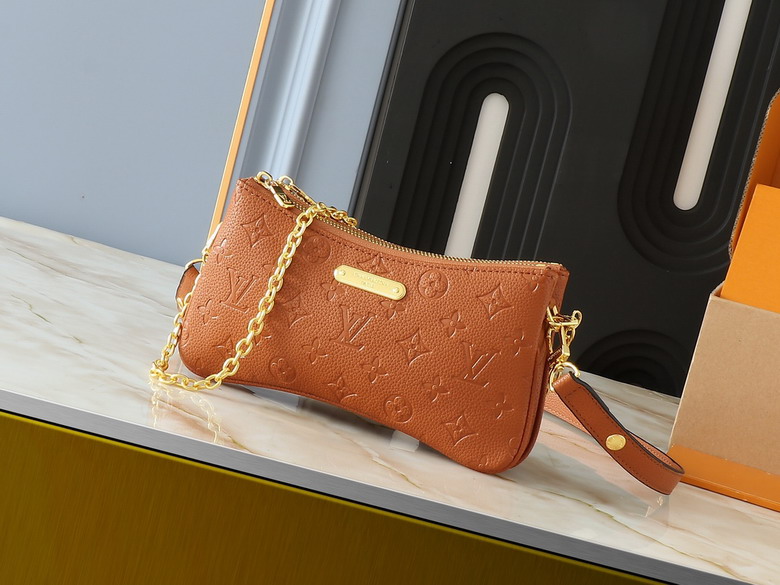 pochette M83301 24x13x6.5cm ss