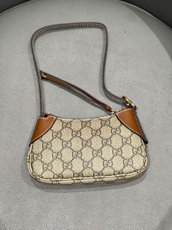 820696 19X23X13X2cm DF