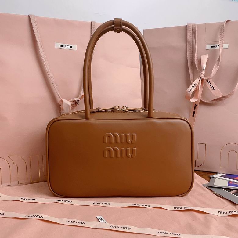 5BB172 29X17X9cm SF 4colour