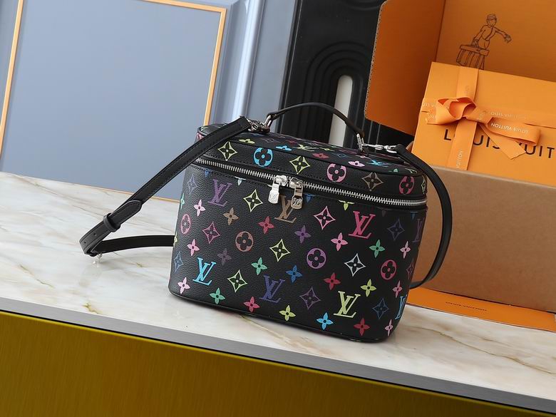 M13747 M44495 M42265 M44936 M42263 24X17X14cm YG 2色