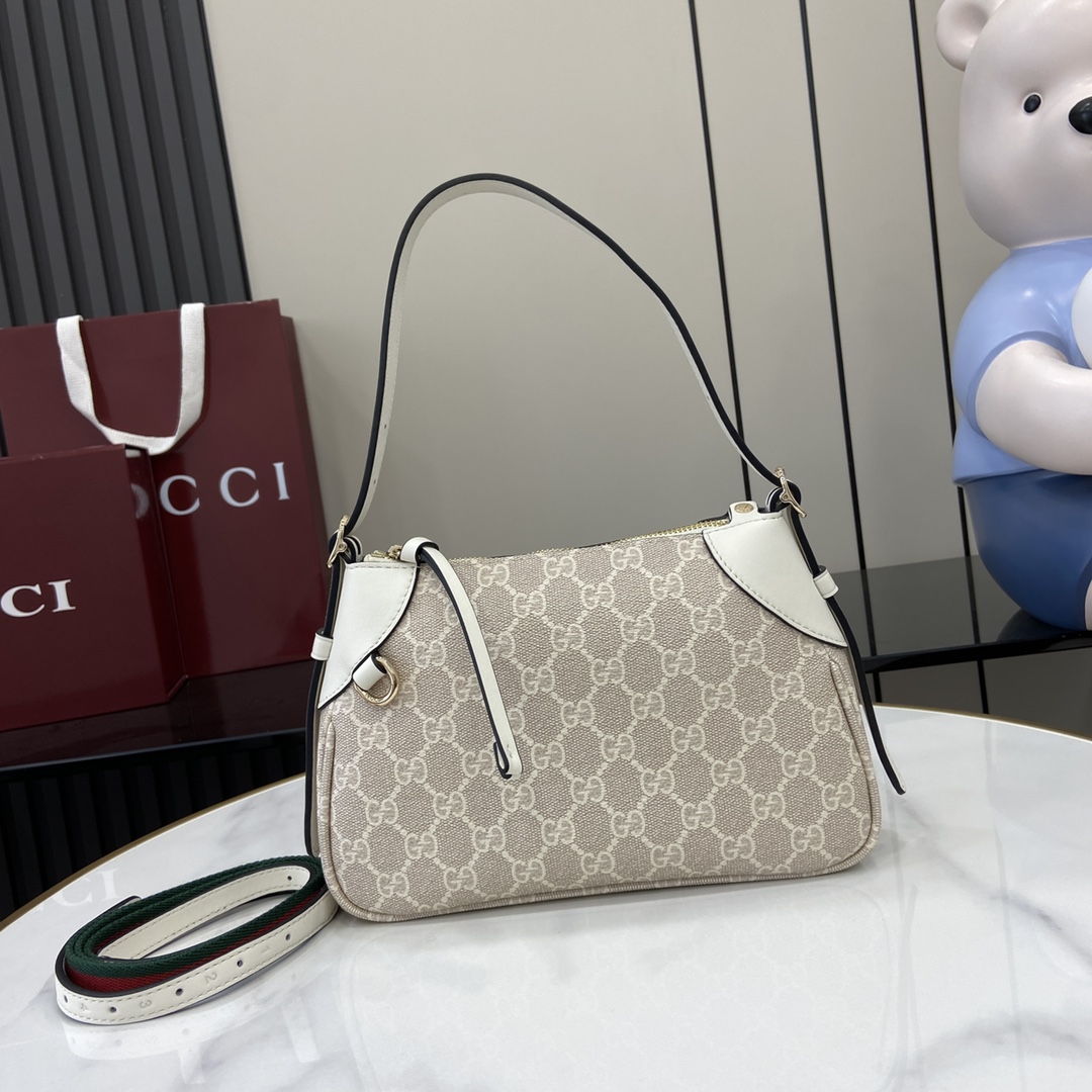 815218 24.5X16X5cm YG