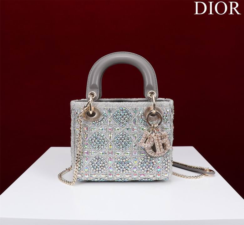 M0505 17X15X7cm HX 13