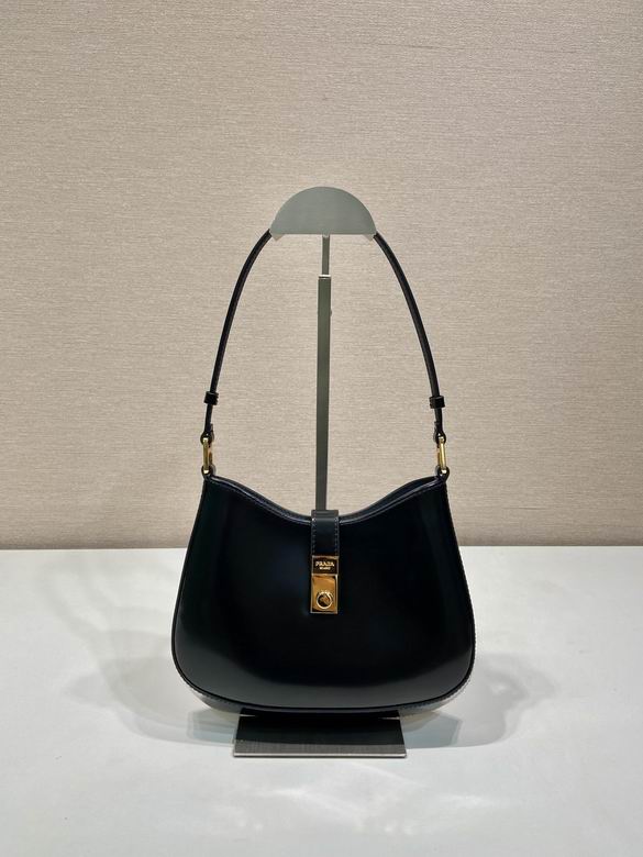 1BC169 22X18.5X4.5cm WP 2色