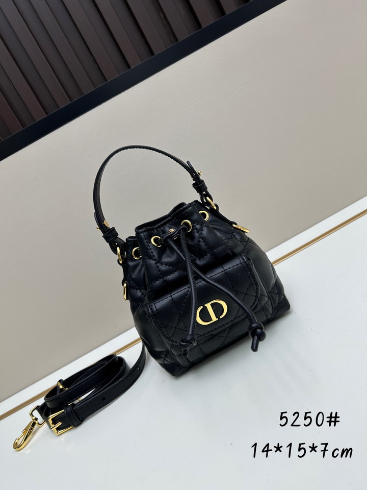 Dior caro 5250 14x15x7cm jj