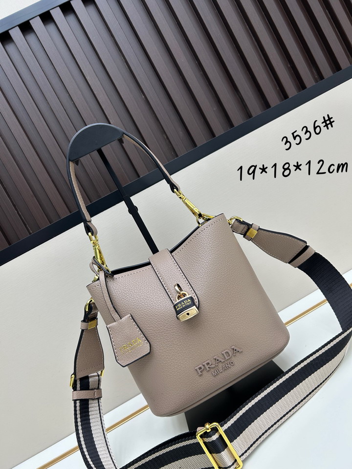 Prada Double手袋1:1
